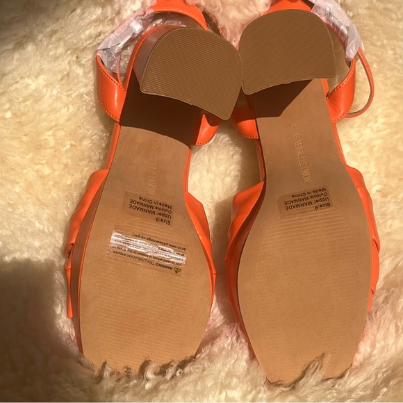 Mai Knotted Platform Block Heels - Picture 5 of 8